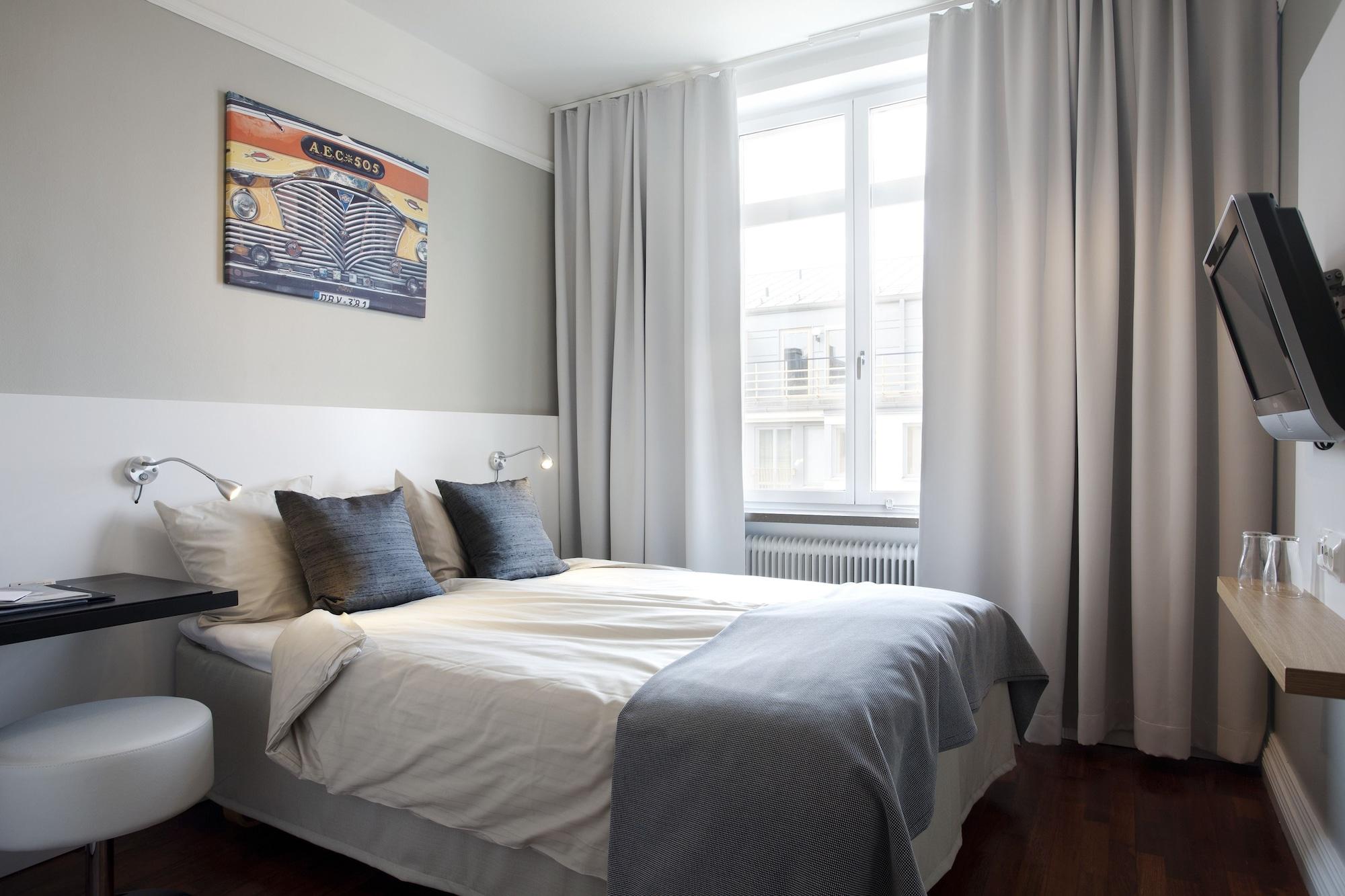 Hotel Oerebro Eksteriør bilde