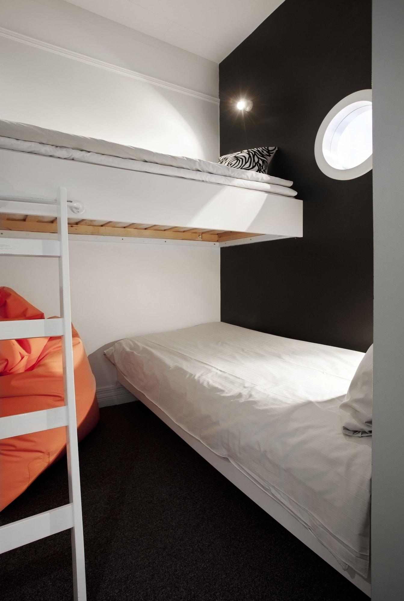 Hotel Oerebro Eksteriør bilde