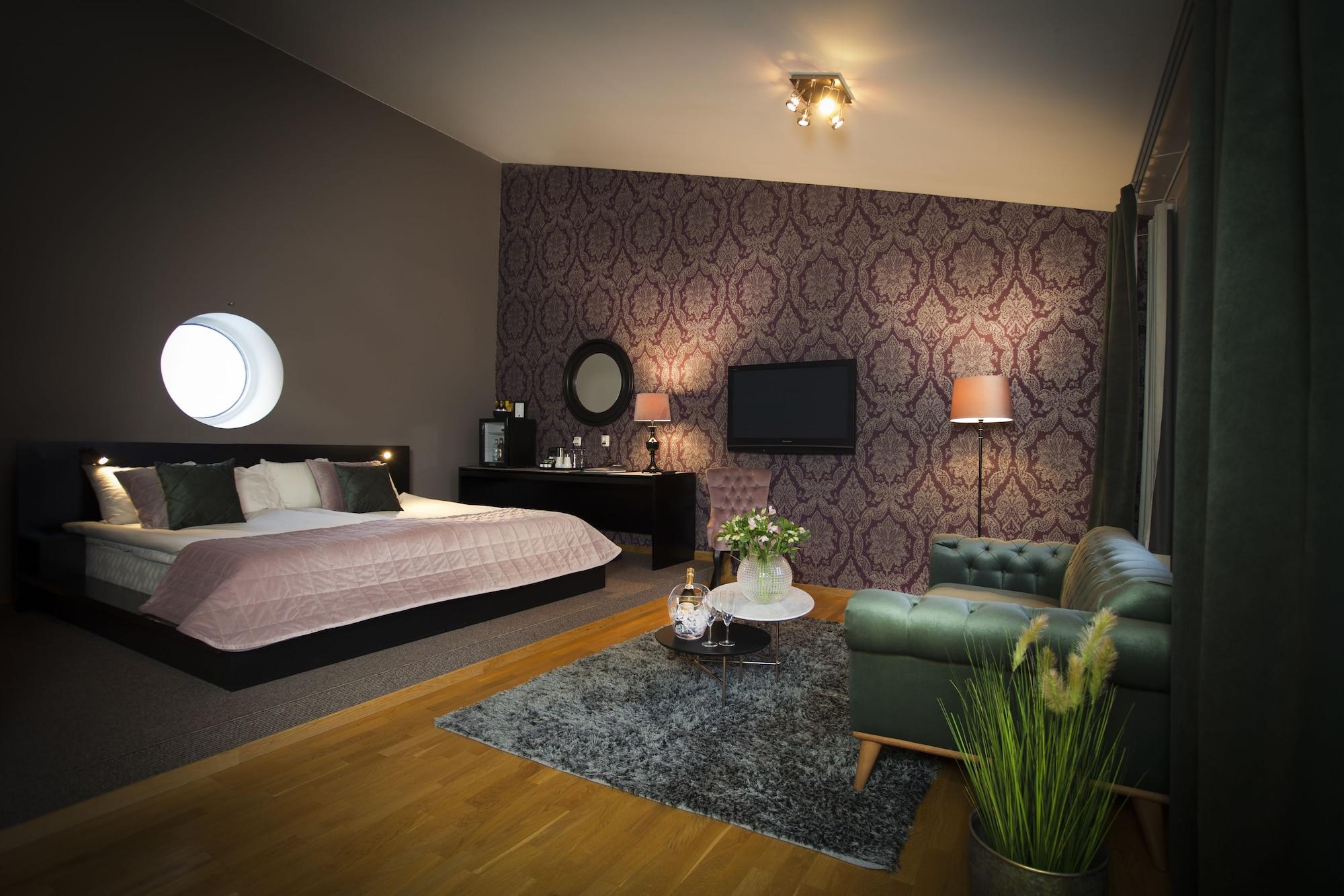 Hotel Oerebro Eksteriør bilde