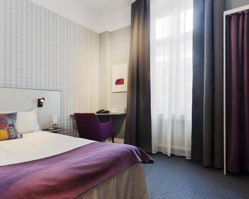 Hotel Oerebro Rom bilde