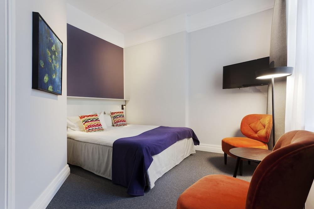 Hotel Oerebro Eksteriør bilde