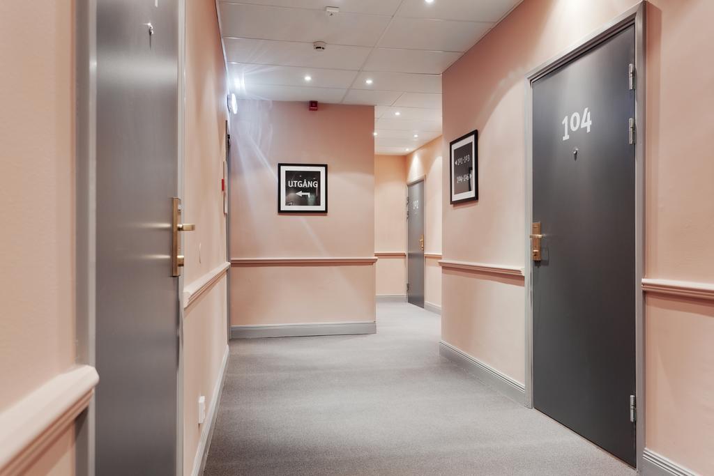 Hotel Oerebro Eksteriør bilde