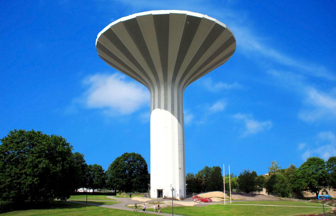 Hotel Oerebro Eksteriør bilde